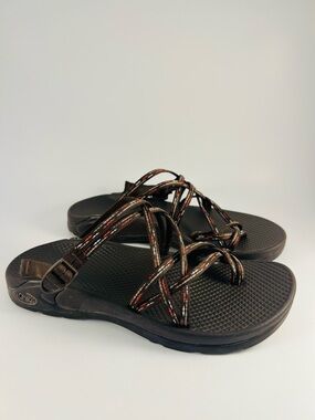 Chaco ZX/2 Classic Sandals Strappy Toe Loop Orange Brown Hiking Women’s 9